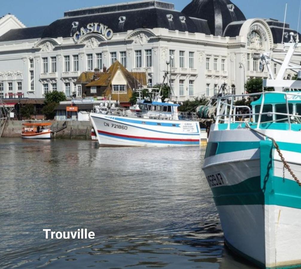 D'Hauville Vallee Bonneville-la-Louvet Bagian luar foto