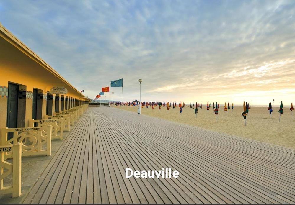D'Hauville Vallee Bonneville-la-Louvet Bagian luar foto
